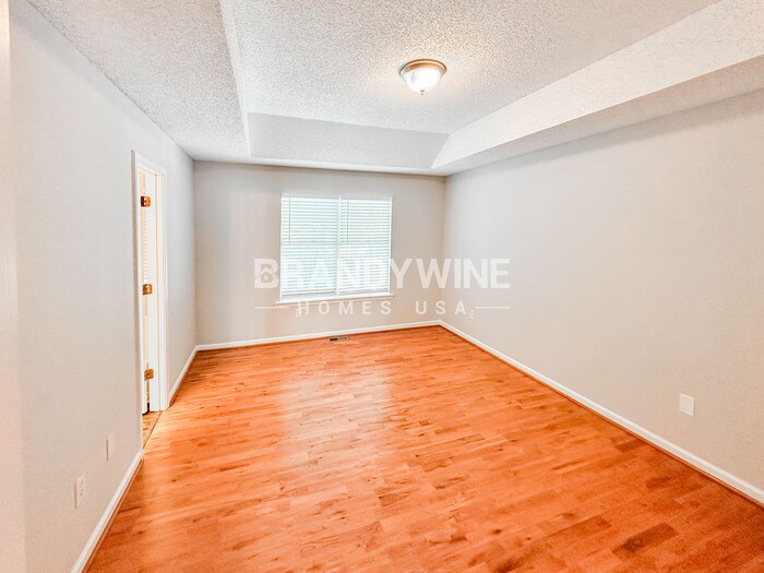Building Photo - 3612 Janna Ln SW