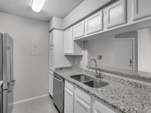 Building Photo - 3244 Donnelly Cir