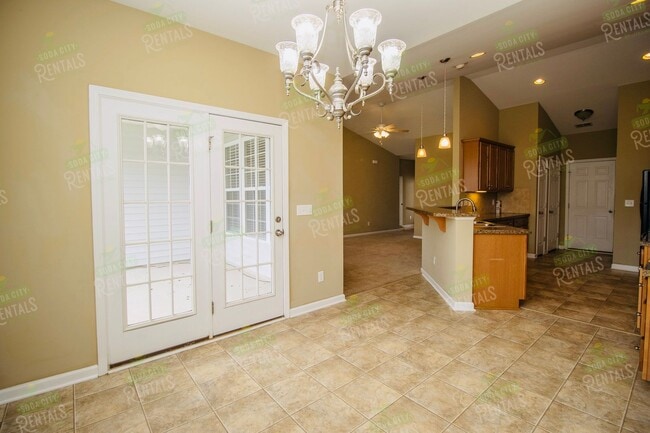 Building Photo - Stunning 4BR/3BA Home in Heritage Farms –  Ready to move-in!