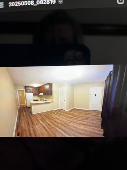 Building Photo - 200 Linwood Ave