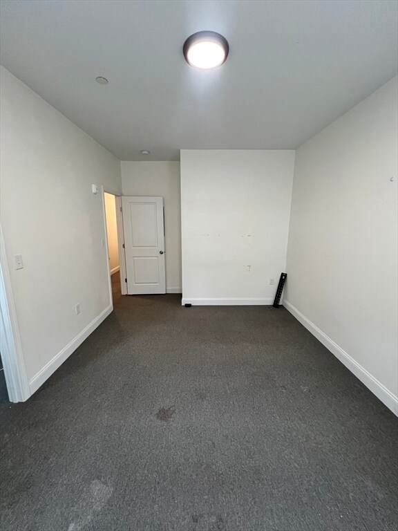 Building Photo - 123 Intervale St