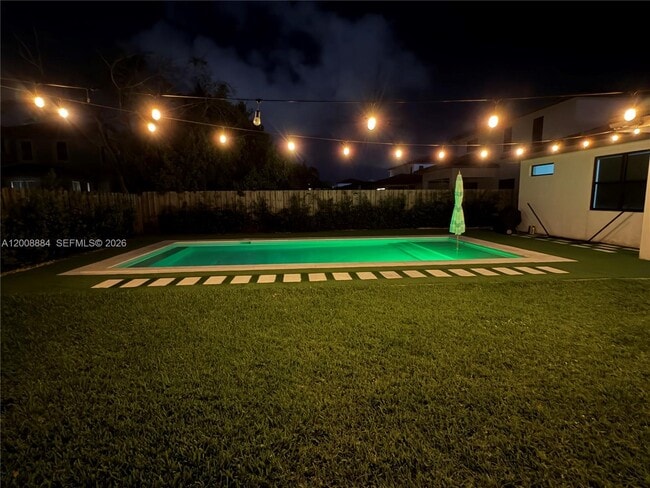 Building Photo - 2945 SE 3rd St