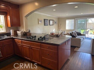 Building Photo - 848 Calle de Arboles