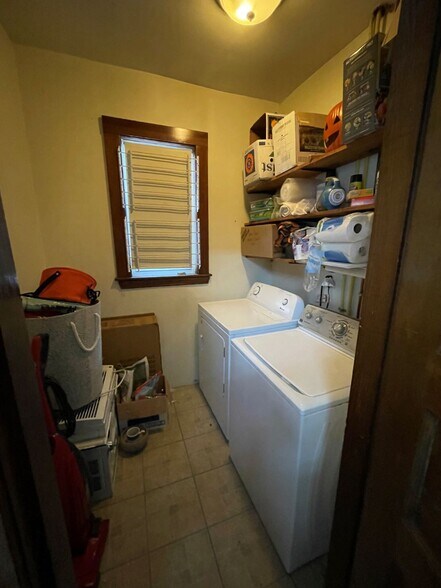 Building Photo - 50 Gardner St