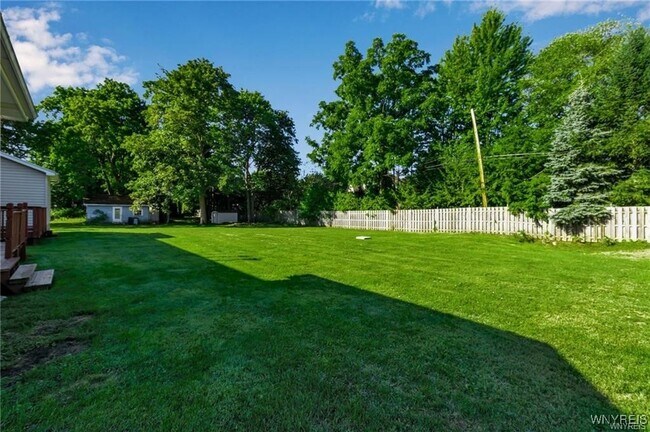 Building Photo - 276 Tennyson Terrace