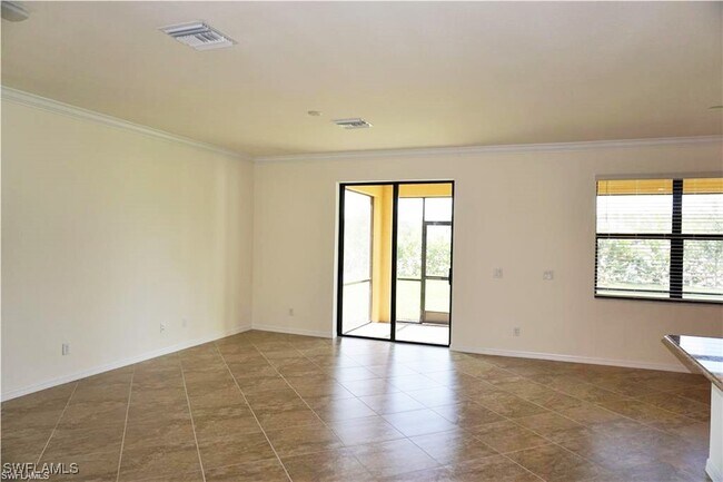 Building Photo - 4232 Raffia Palm Cir