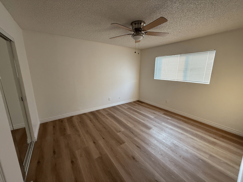 Bedroom 2 - 525 Jacmar Dr