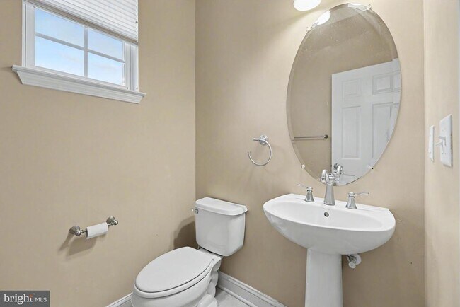 Building Photo - 228 Leffler Cir