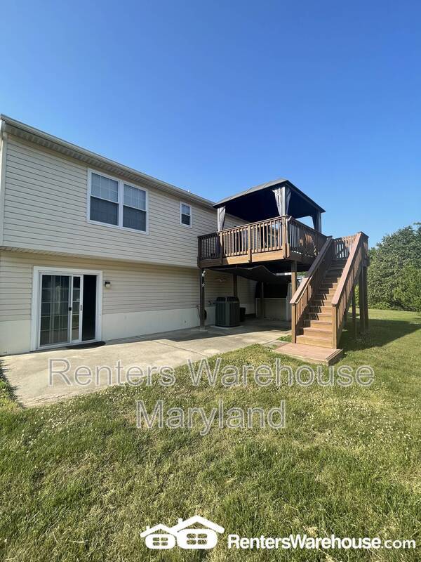 Building Photo - 9 Snug Lagoon Ct