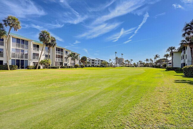 Building Photo - 2400 S Ocean Dr