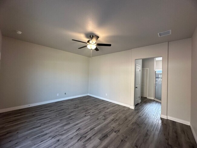 Building Photo - Beautiful 2024 Built 3 Bedroom, 2 bathroom home with RV Parking