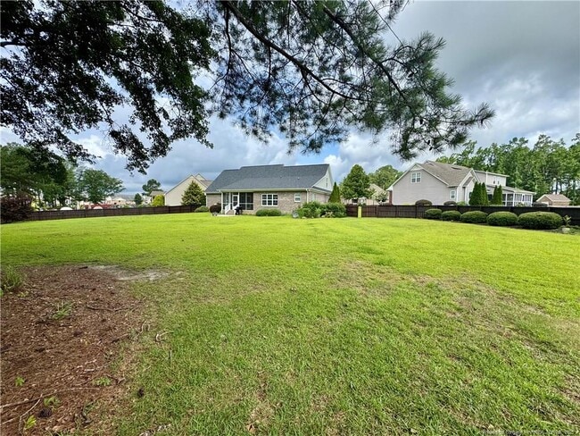Building Photo - 380 Stansbury Dr