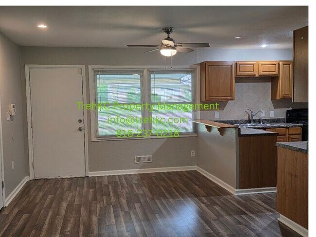 Building Photo - SPACIOUS 4-BEDROOM RANCH HOME FOR RENT!