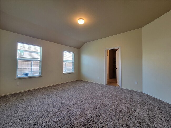 Building Photo - 2515 Wynngate Dr