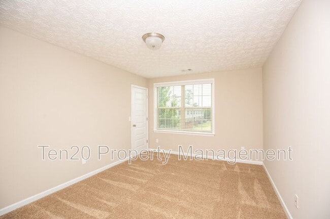 Building Photo - 6061 Townes Way