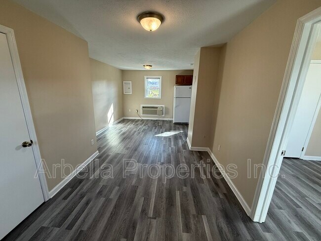 Building Photo - 1509 Fuller St