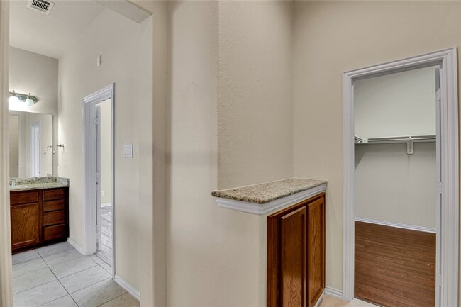 Building Photo - 8163 Little Scarlet St