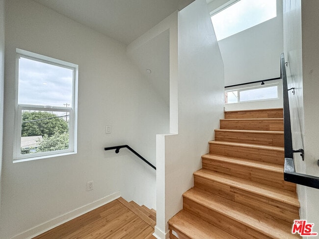 Building Photo - 1411 Tremont St