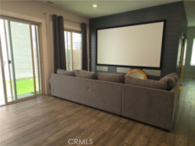 Building Photo - 128 Catalyst