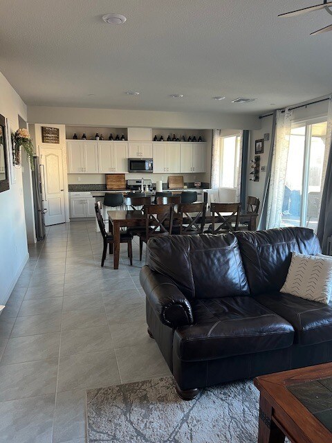 Building Photo - 790 Berryessa Way