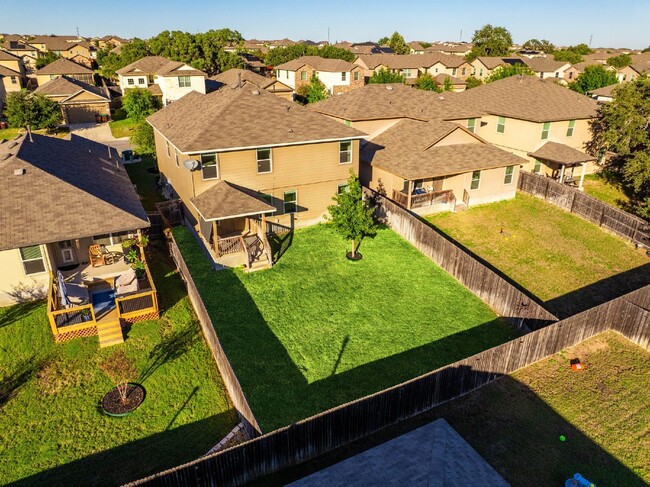 Building Photo - Welcome Home to Your Rental Home Retreat!