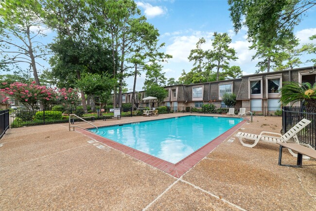 Building Photo - 12633 Memorial Dr