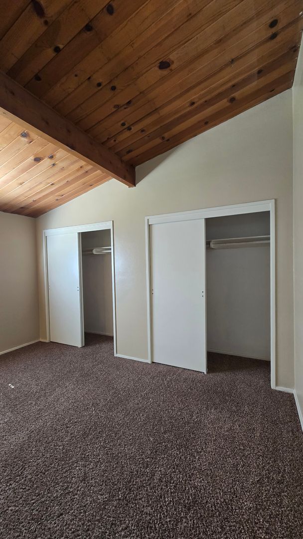 Building Photo - 2707 Wenatchee Ave