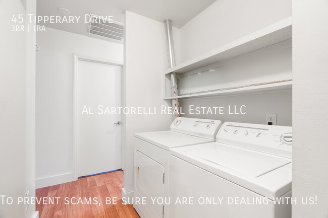 Building Photo - 45 Tipperary Dr