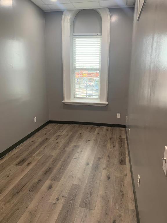 Building Photo - 105 E Franklin St