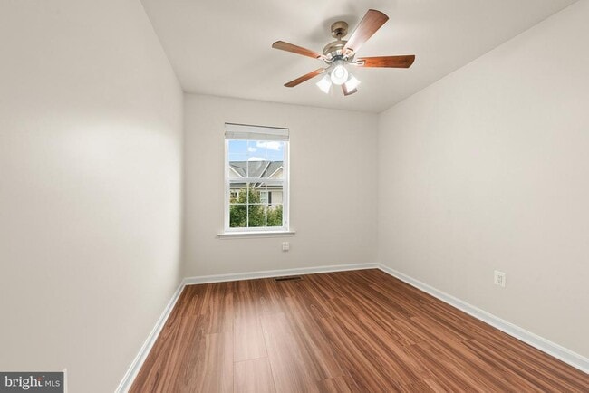 Building Photo - 306 Paladium Ct
