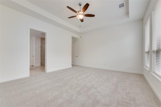 Building Photo - 409 Cottontail Ln