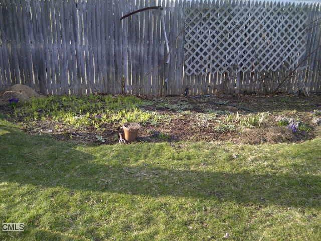 Building Photo - 148 Catherine St