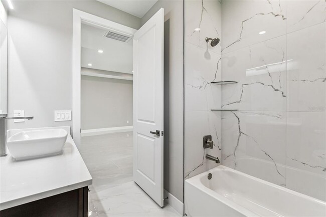 Building Photo - 300 N Lemon Ave