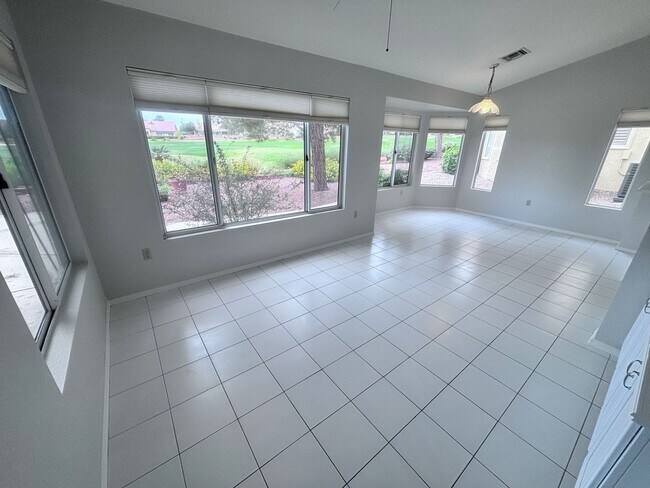 Building Photo - SUN CITY SUMMERLIN 1-STORY ON GOLF COURSE ...