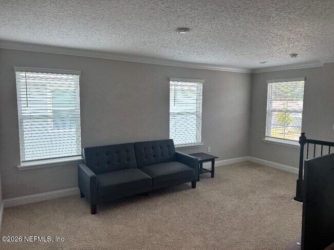 Building Photo - 172 Greenway Ln