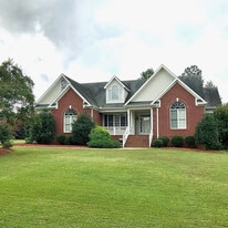 Building Photo - 4903 Pebble Beach Cir N