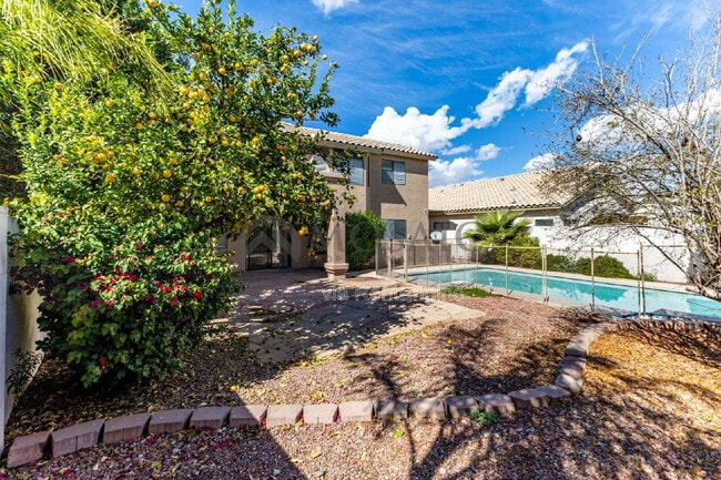 Building Photo - 3761 S Waterfront Dr