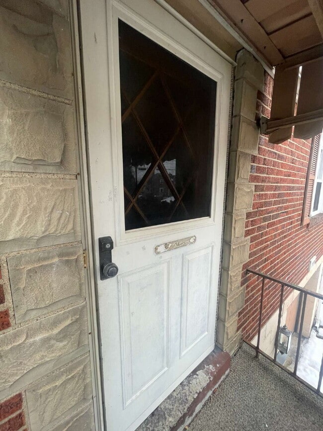 Building Photo - 149 Parkwood Rd