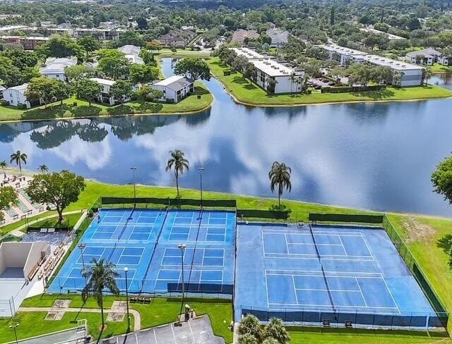 Building Photo - 15342 Lakes of Delray Blvd