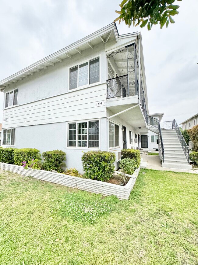 Building Photo - 5640 Kester Ave