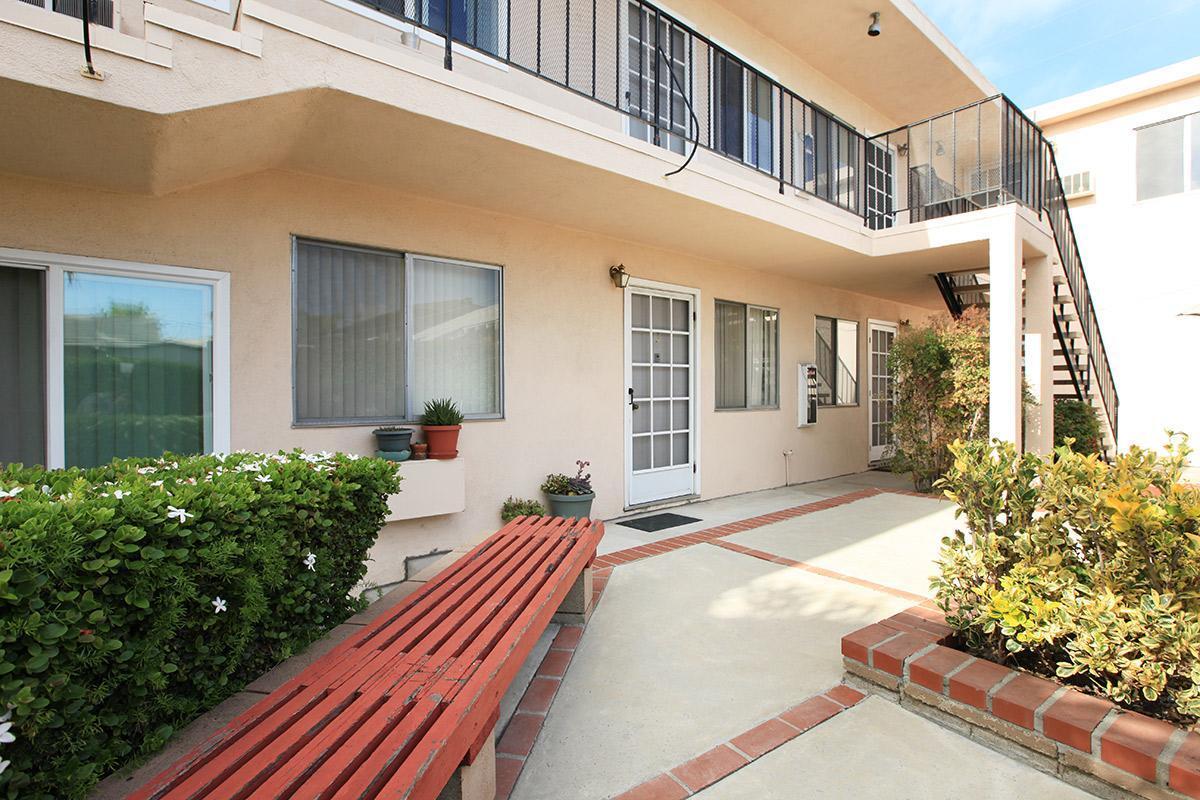 hallways - 4525 Texas St