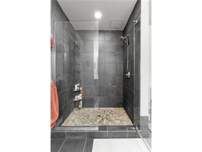 Building Photo - 401 N 2nd St