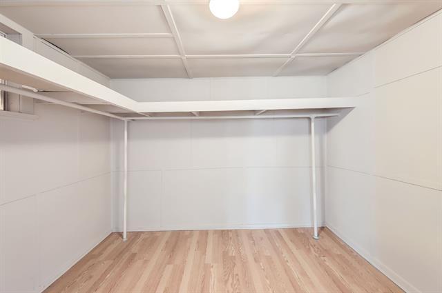 Building Photo - 224 E Boyd St