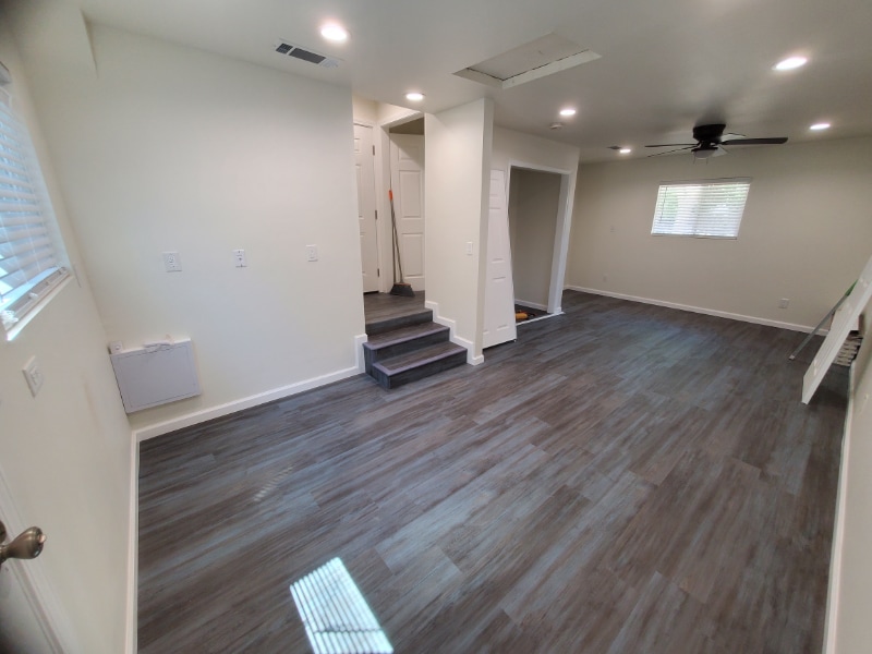 Building Photo - 6325 Tallman Ave