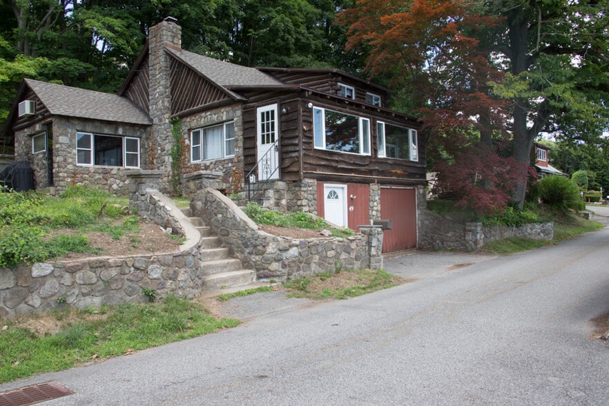 Building Photo - 49 somerville rd