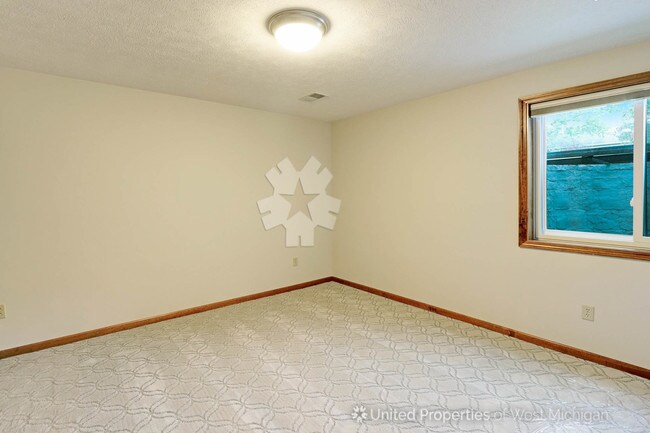 Building Photo - 229 Olivia Ct NW