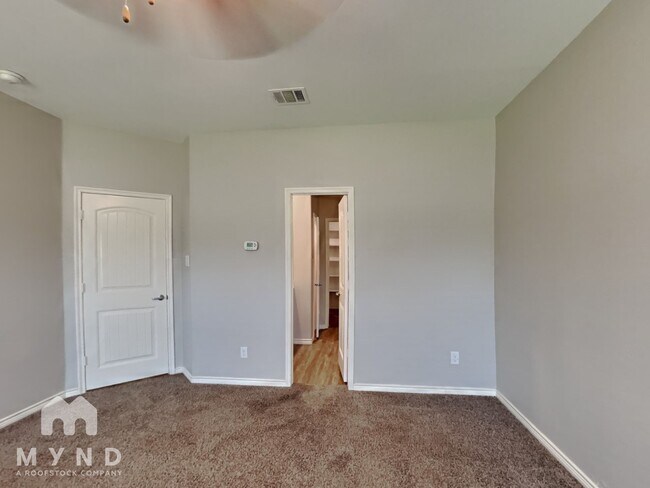 Building Photo - 622 Bassett Hall Rd