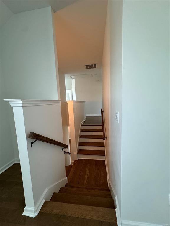 Building Photo - 8855 Broderick St