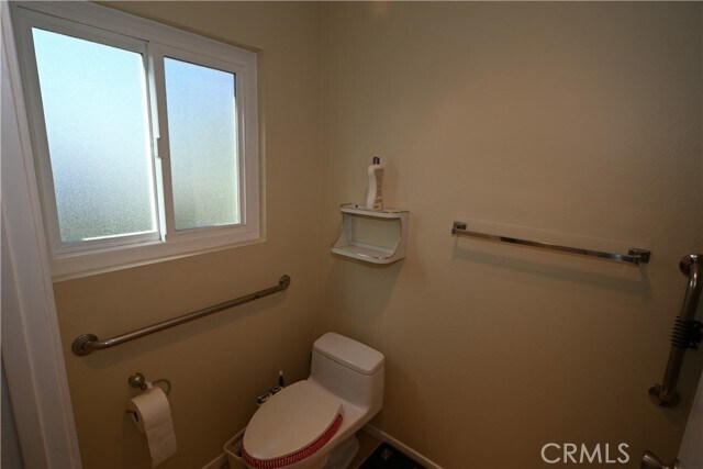 Building Photo - 28132 Via Chocano