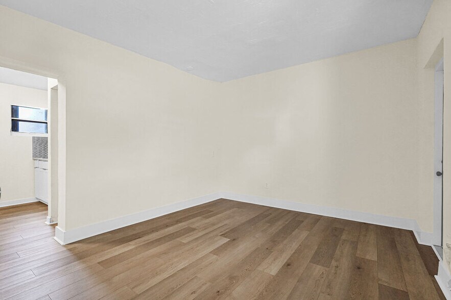 Building Photo - 45 NW 48th St